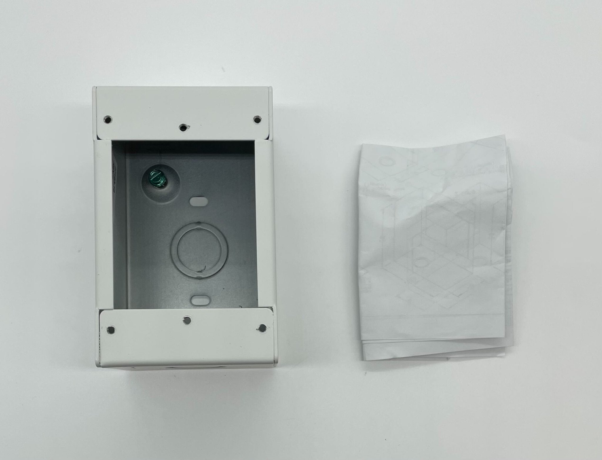 Edwards 27193-16 Jem Systems Canada industrial valve with metal body and actuator for precise flow control.