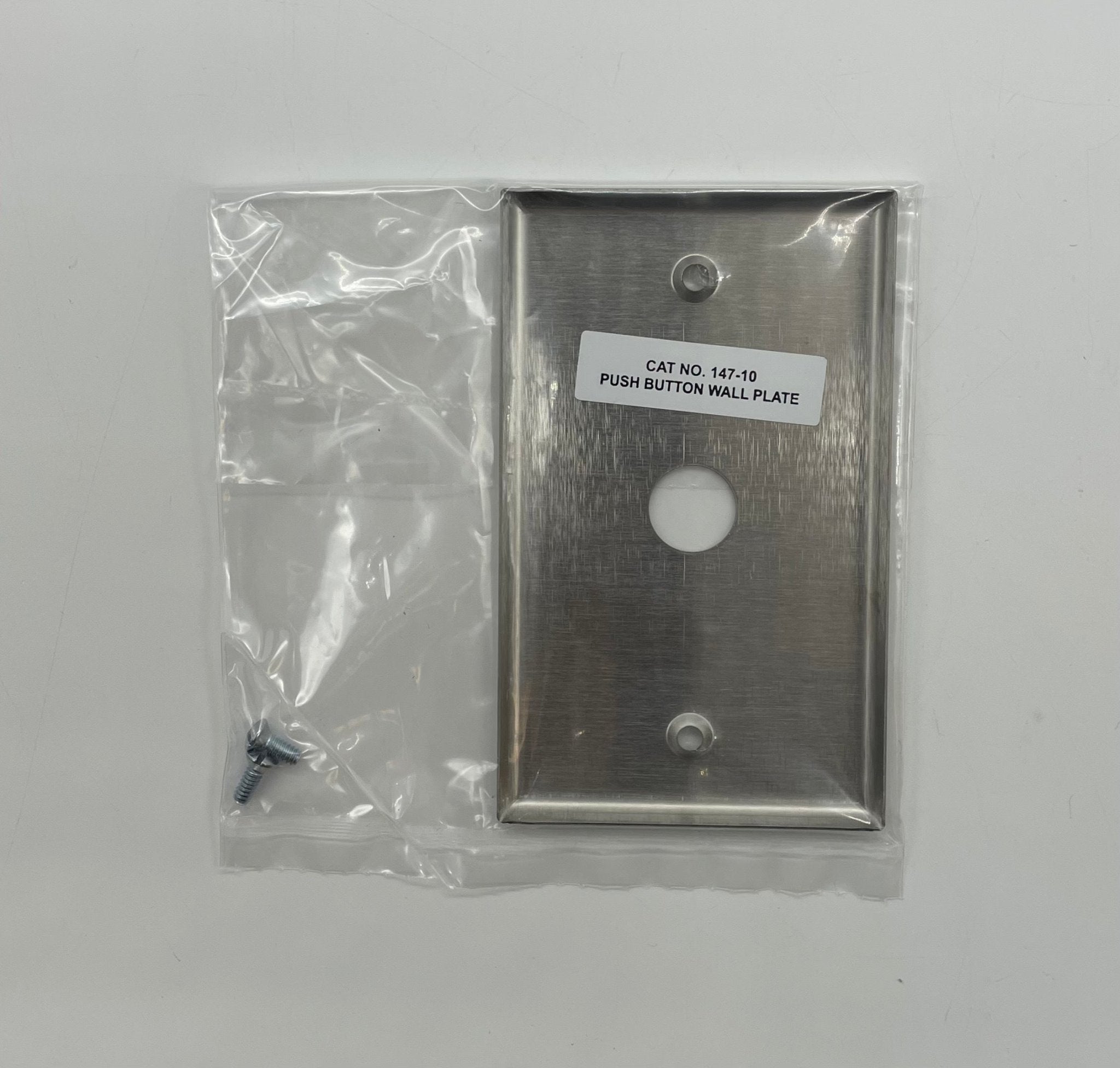Edwards 7005-G5 fire alarm with LED indicator and smoke detection sensor, mounted on wall.
