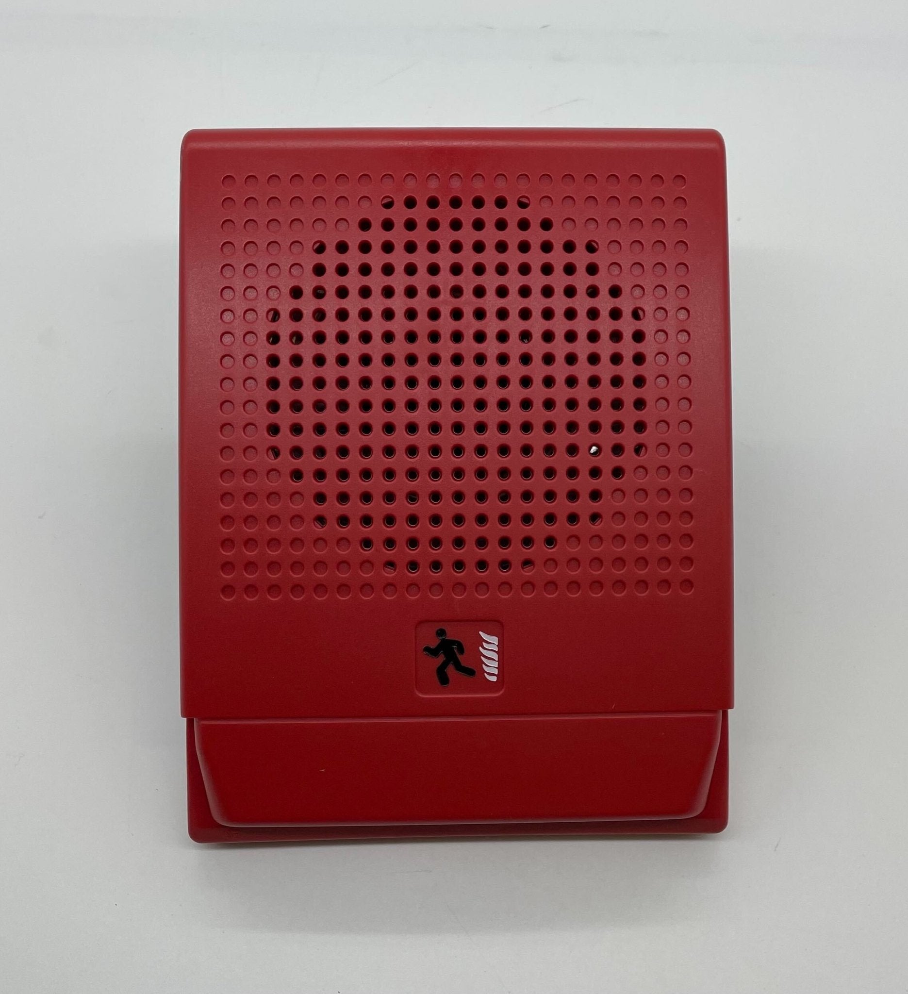 Edwards G4R-S7 speakers with black enclosures, mounted on a wall for professional audio use and sound reinforcement.
