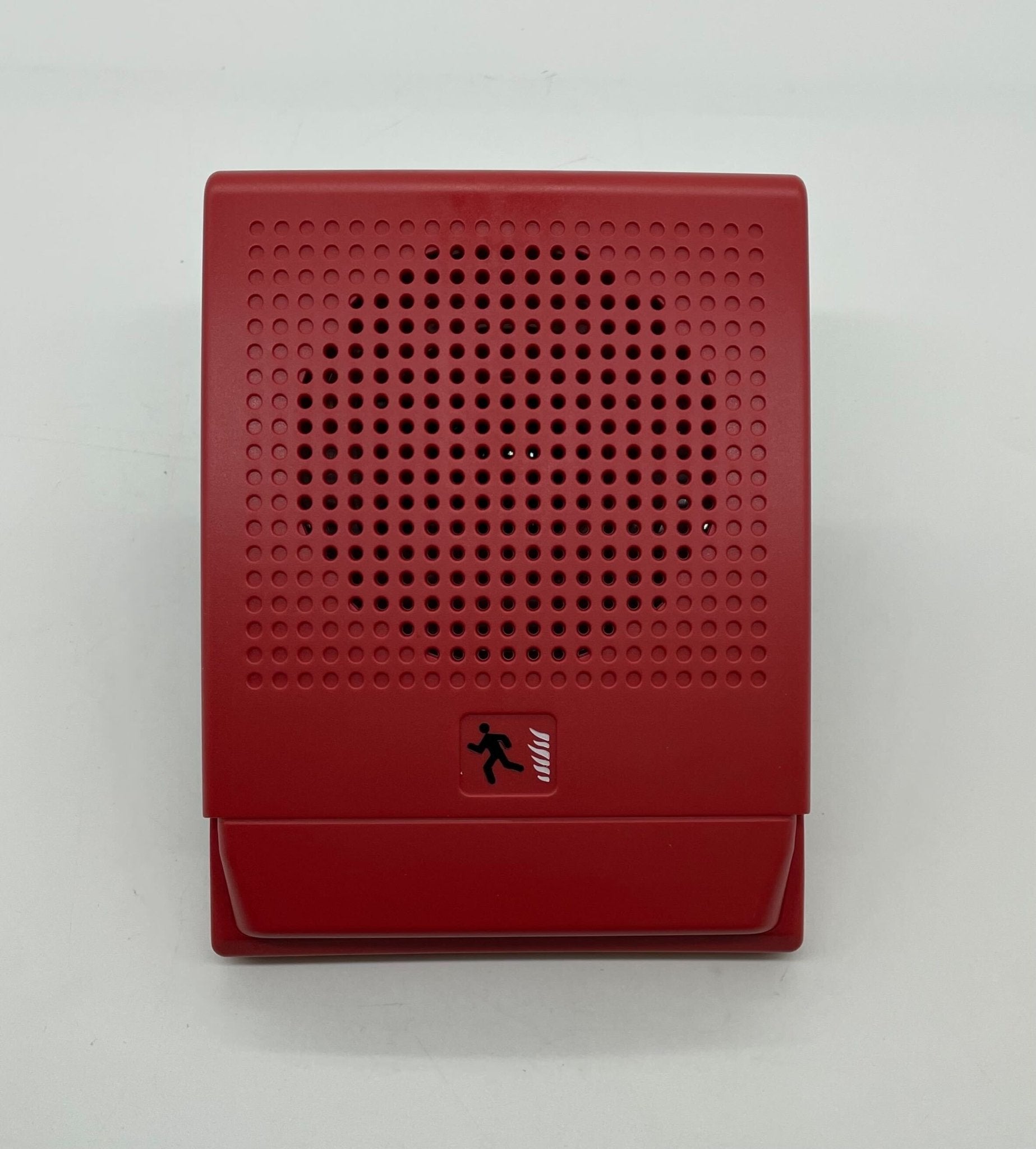 Edwards G4RF-S7 speaker with rugged design and mounting bracket for professional sound reinforcement systems.