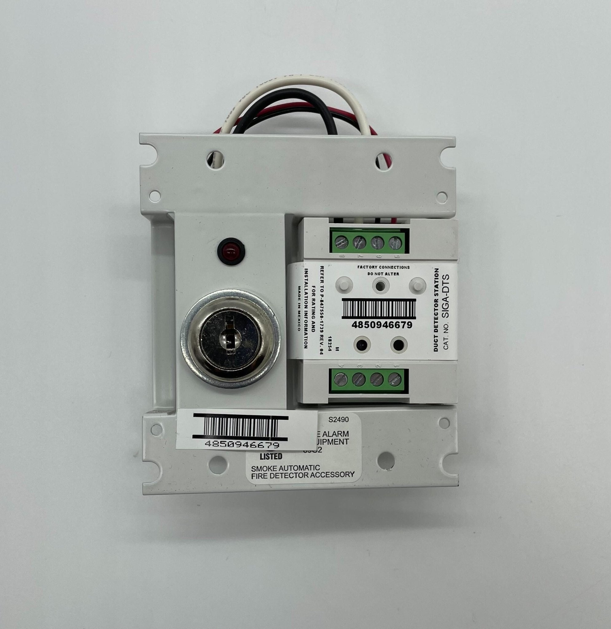 Edwards SIGA-DTS duct detector installed in HVAC system for airflow and fire detection in industrial setting.