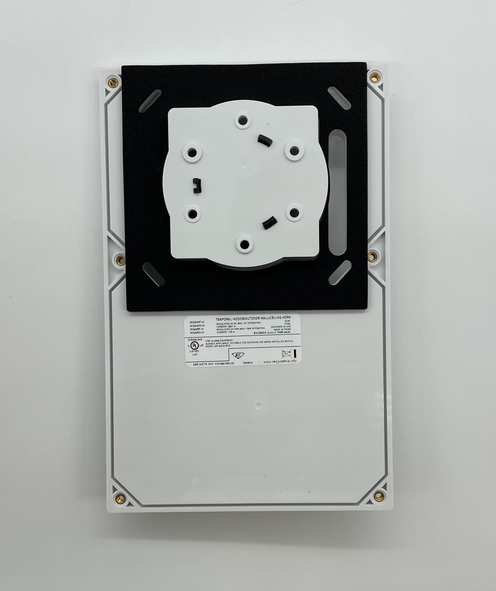 Edwards WG4RF-H vacuum pump with metallic body and control panel, used for industrial or laboratory applications