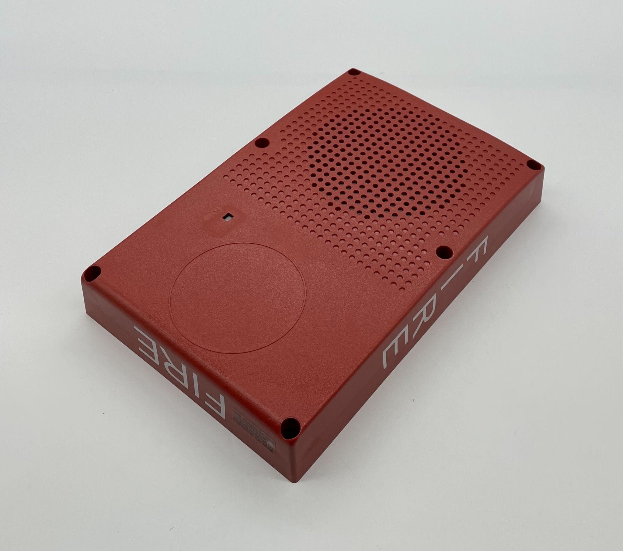 Edwards WG4RF-S speaker with rugged design and mounting hardware, suitable for professional sound applications.