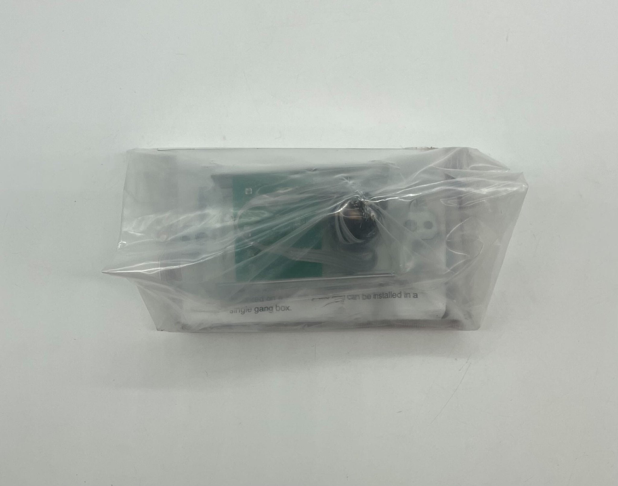 Siemens TSM-1 fire alarm device with warning light, designed for safety and early fire detection in commercial and residential settings.