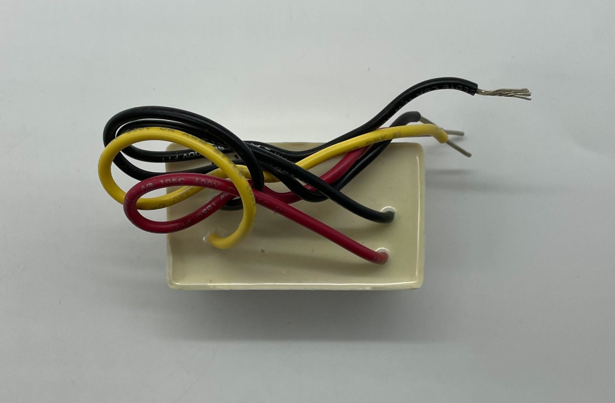 Simplex 2081-9046 modules by Simplex, shown in a close-up image highlighting their design and connection points.