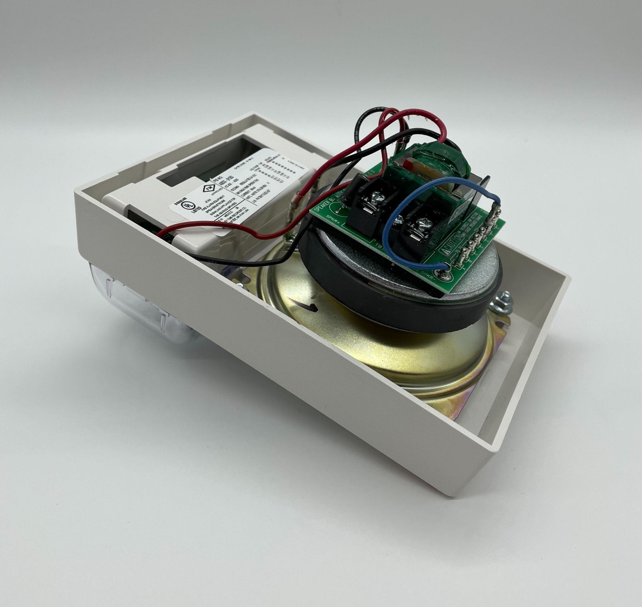 Simplex 4903-9193 speaker strobe with red lens and mounting bracket, designed for fire alarm notification systems.