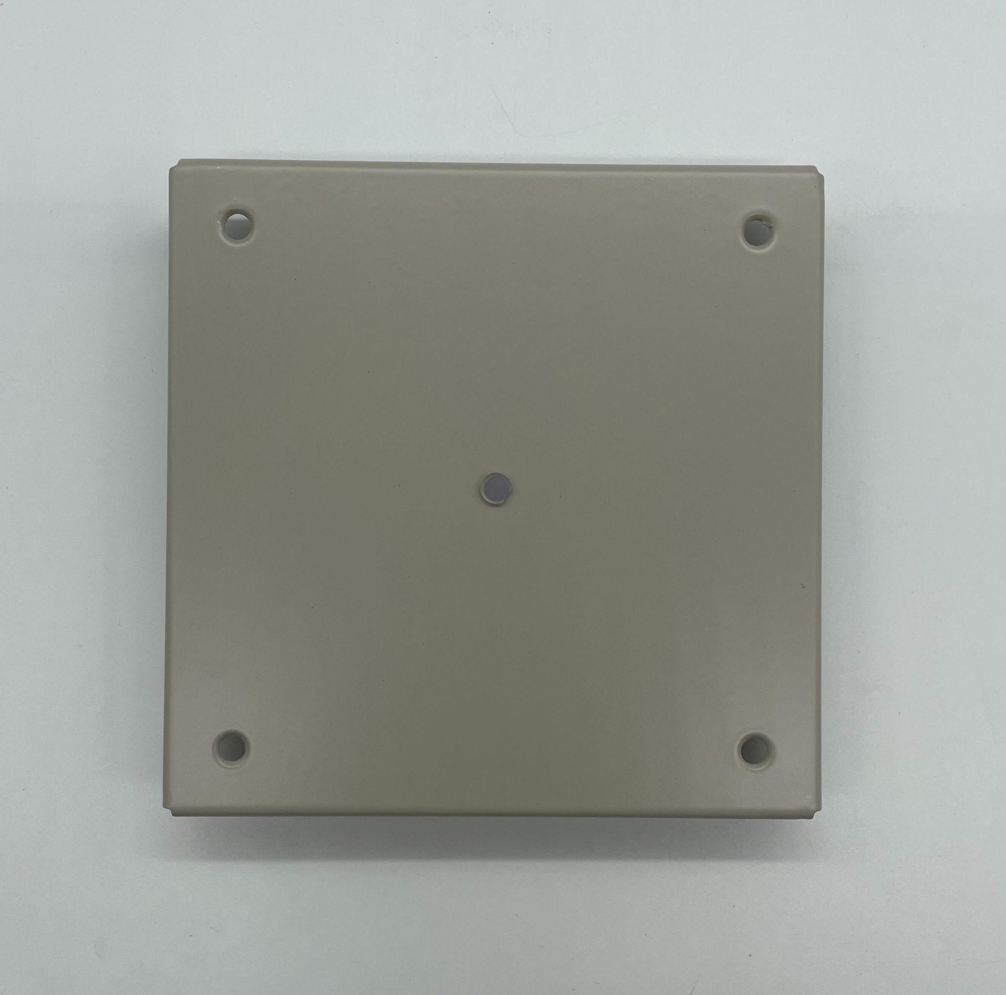 Simplex 4905-9817 fire alarm control module with LED indicators and connection ports, used in fire safety systems.