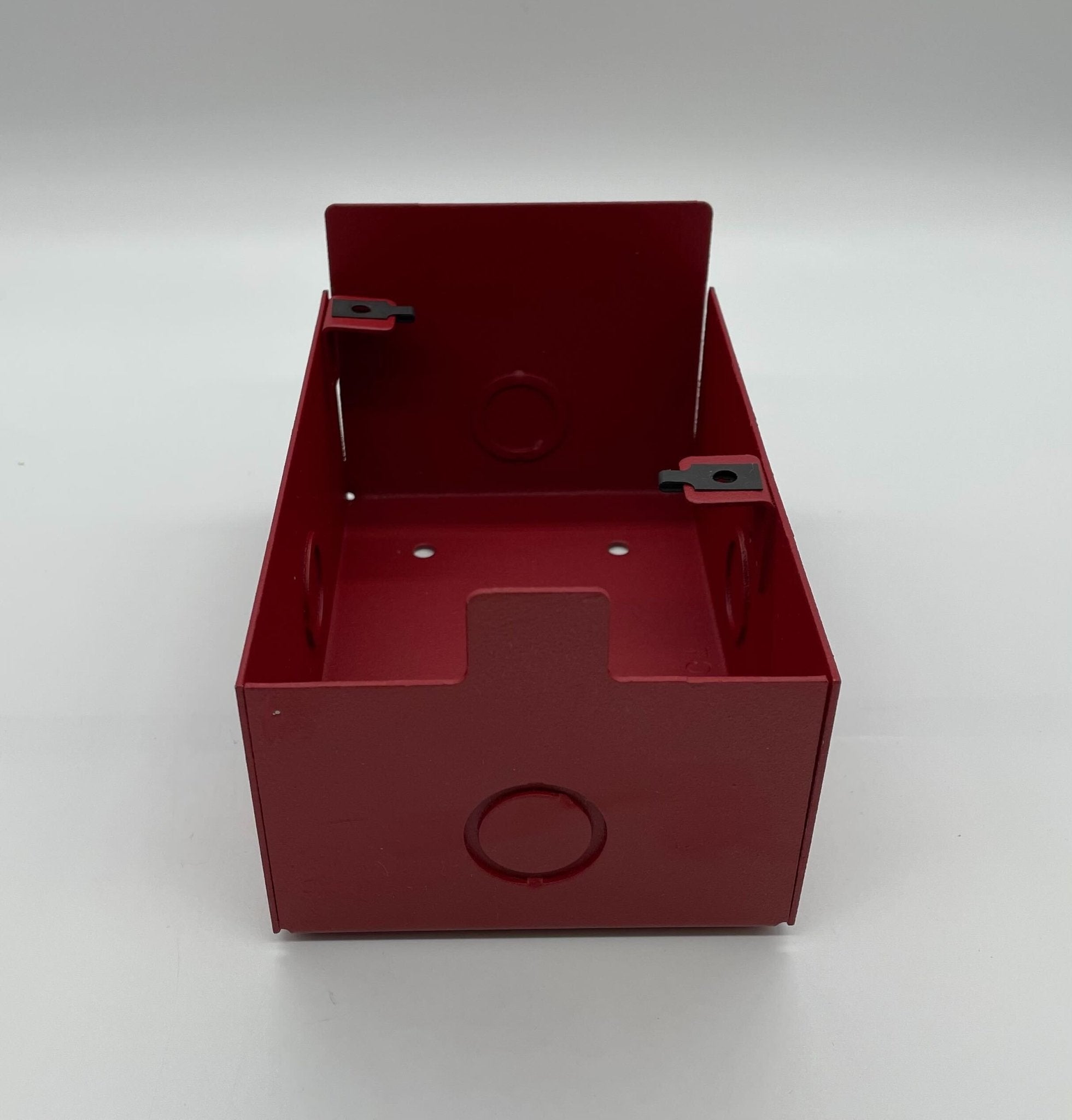 Simplex 4905-9923 fire alarm with alarm horn and control panel, designed for fire safety systems.