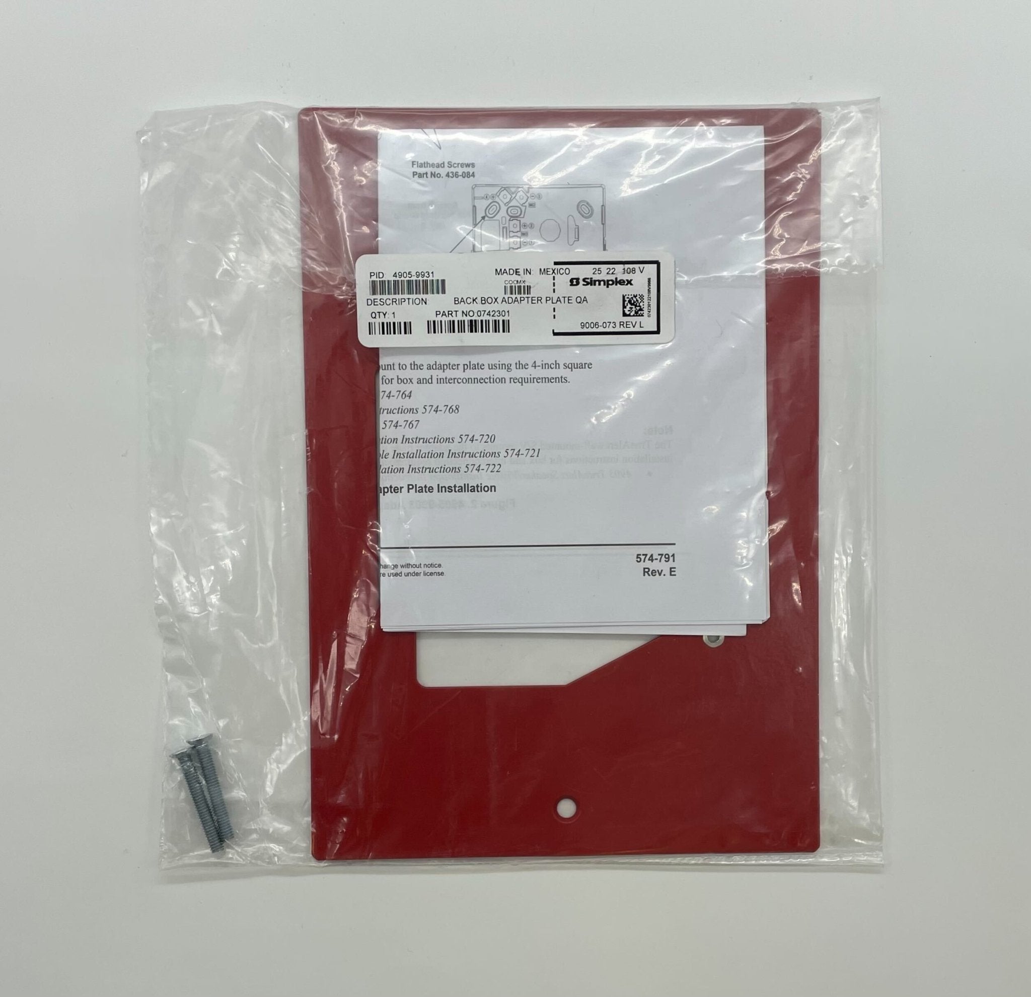 Simplex 4905-9931 fire alarm with white plastic housing and mounting bracket, designed for fire detection and safety.
