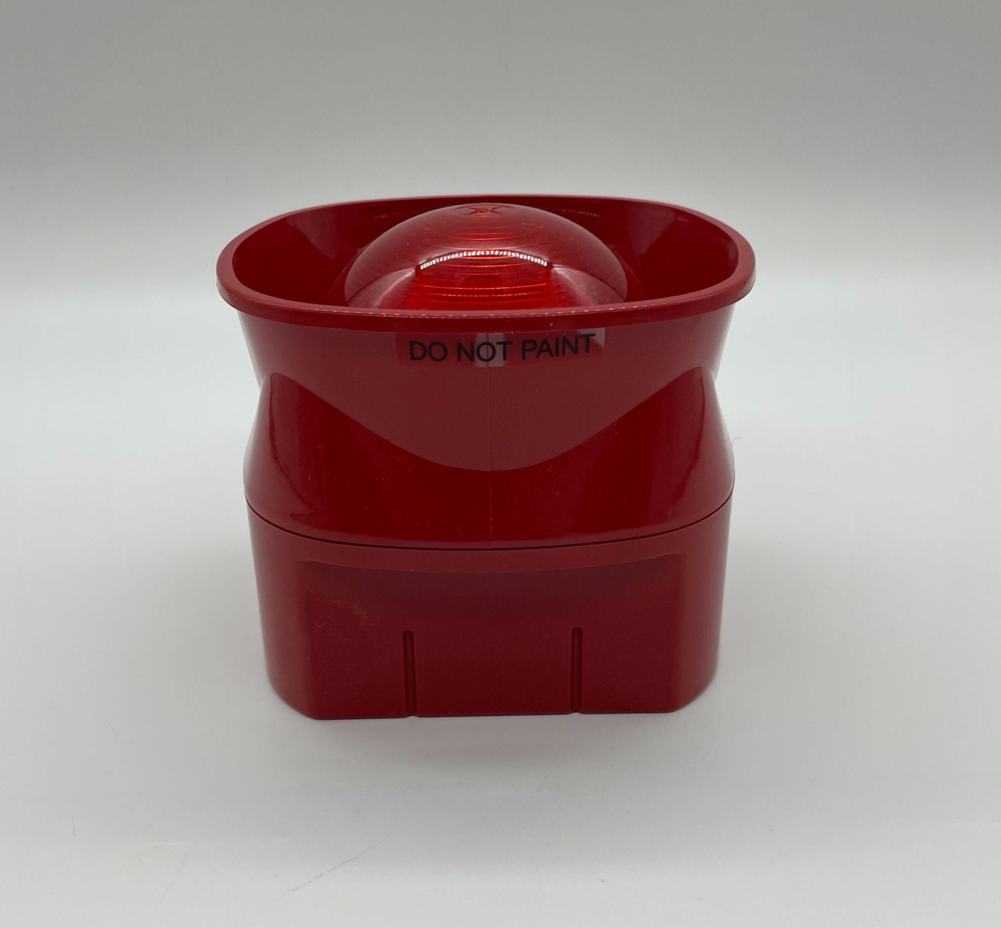 Simplex 4906-5205 beacon by Simplex, featuring a bright warning light for emergency signaling.