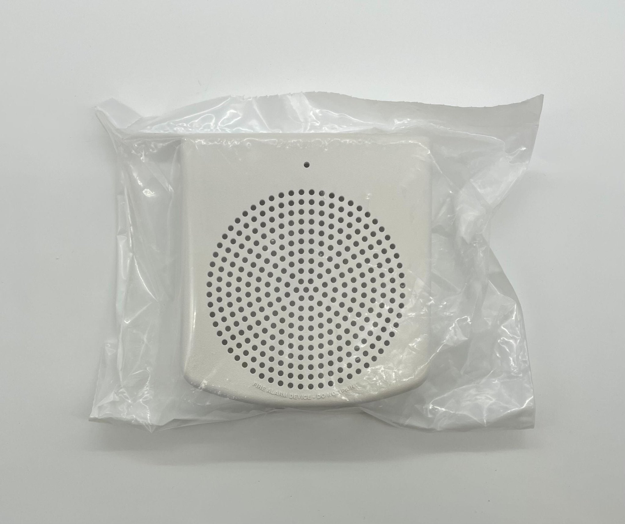 Simplex 49SOC-WWBLANK-O cover, white blank cover for security and access control systems by Simplex.