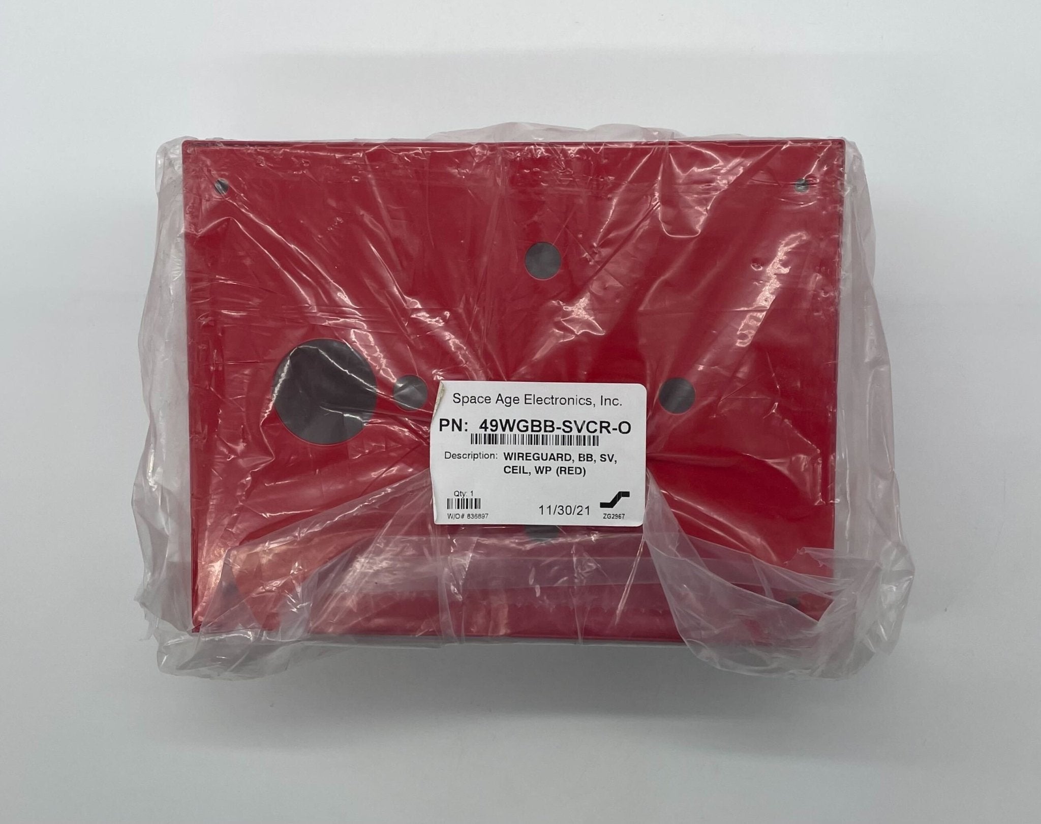 Simplex 49WGBB-SVCR-O fire alarm with detection sensor, mounted on wall, showcasing its design and control panel.