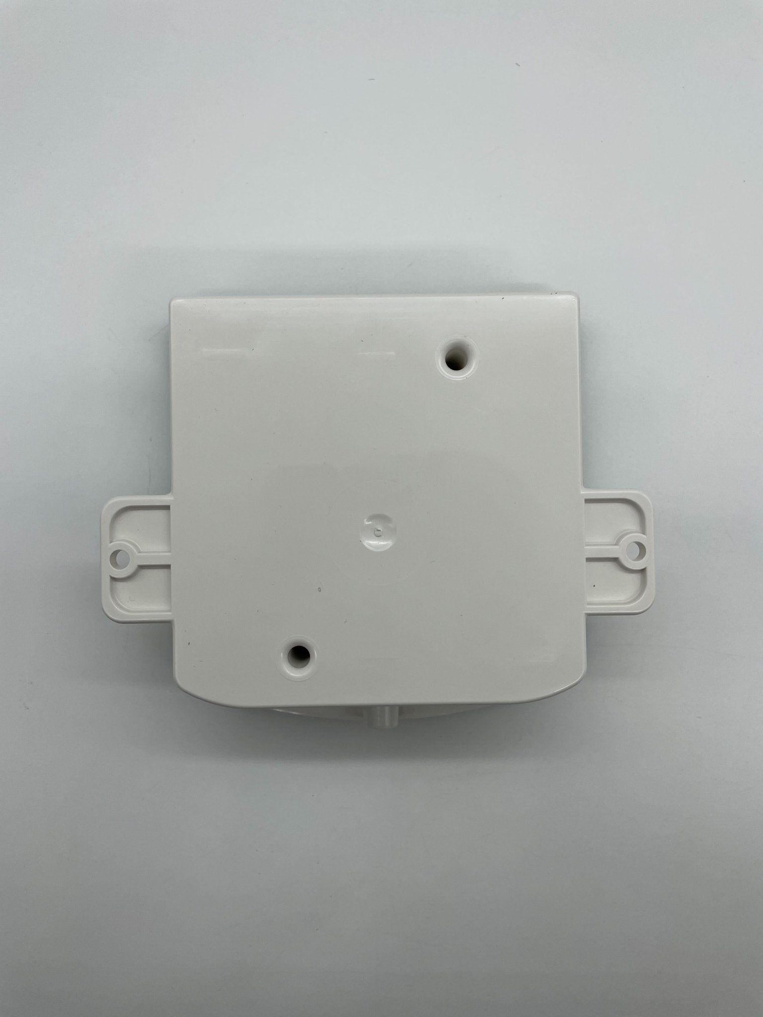 Simplex 49WPBB-AVVOWW backbox, white plastic enclosure with mounting holes, designed for electrical wiring and devices.