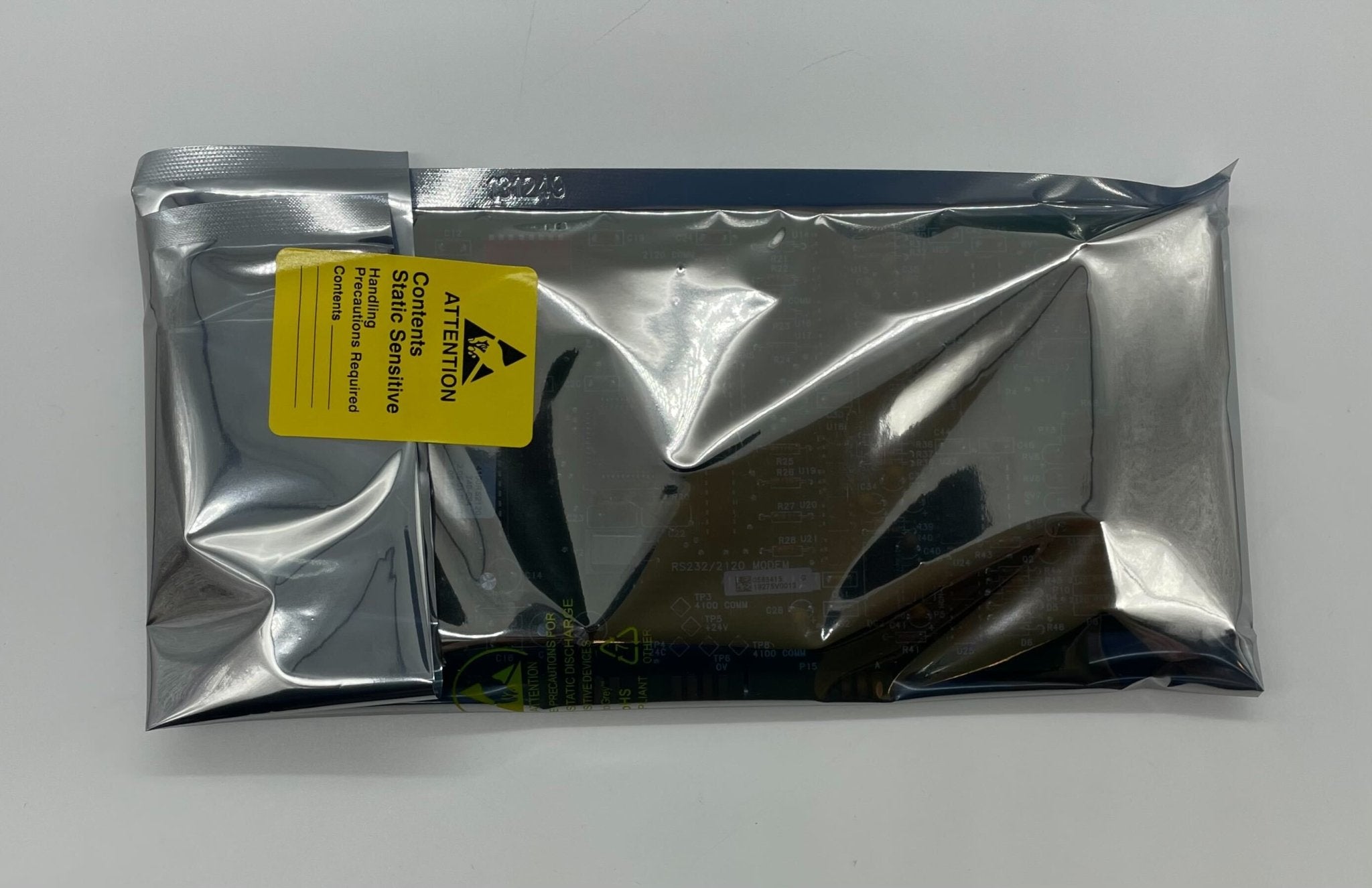 Simplex 8565-415 fire alarm with yellow casing and mounting bracket, designed for building safety and fire detection.