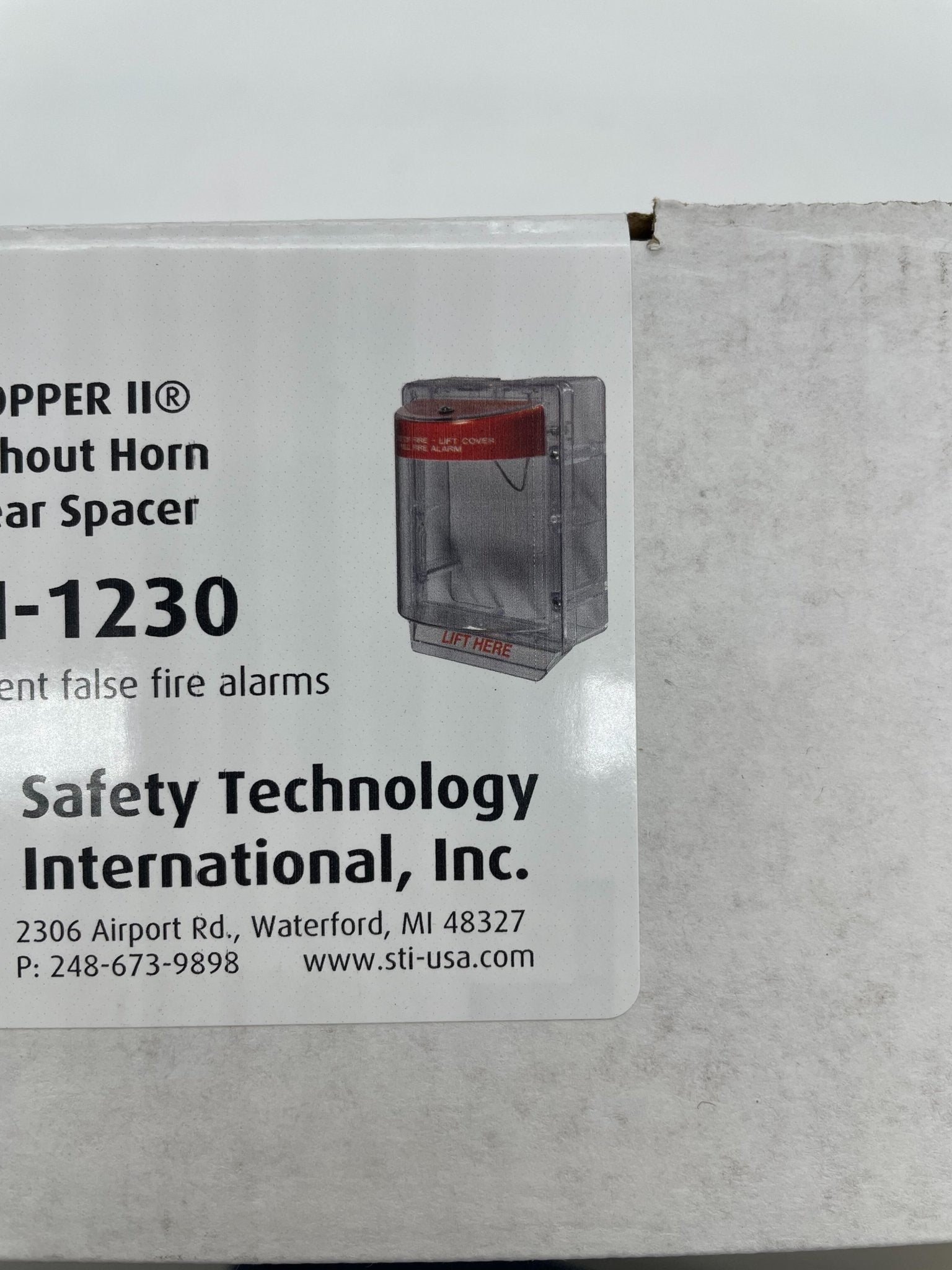 STI Stopper II without horn and spacer, a durable industrial stopper by STI, shown in a close-up image.