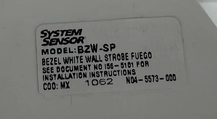 System Sensor BZW-SP fire alarm base with mounting hardware, designed for easy installation in commercial fire detection systems.