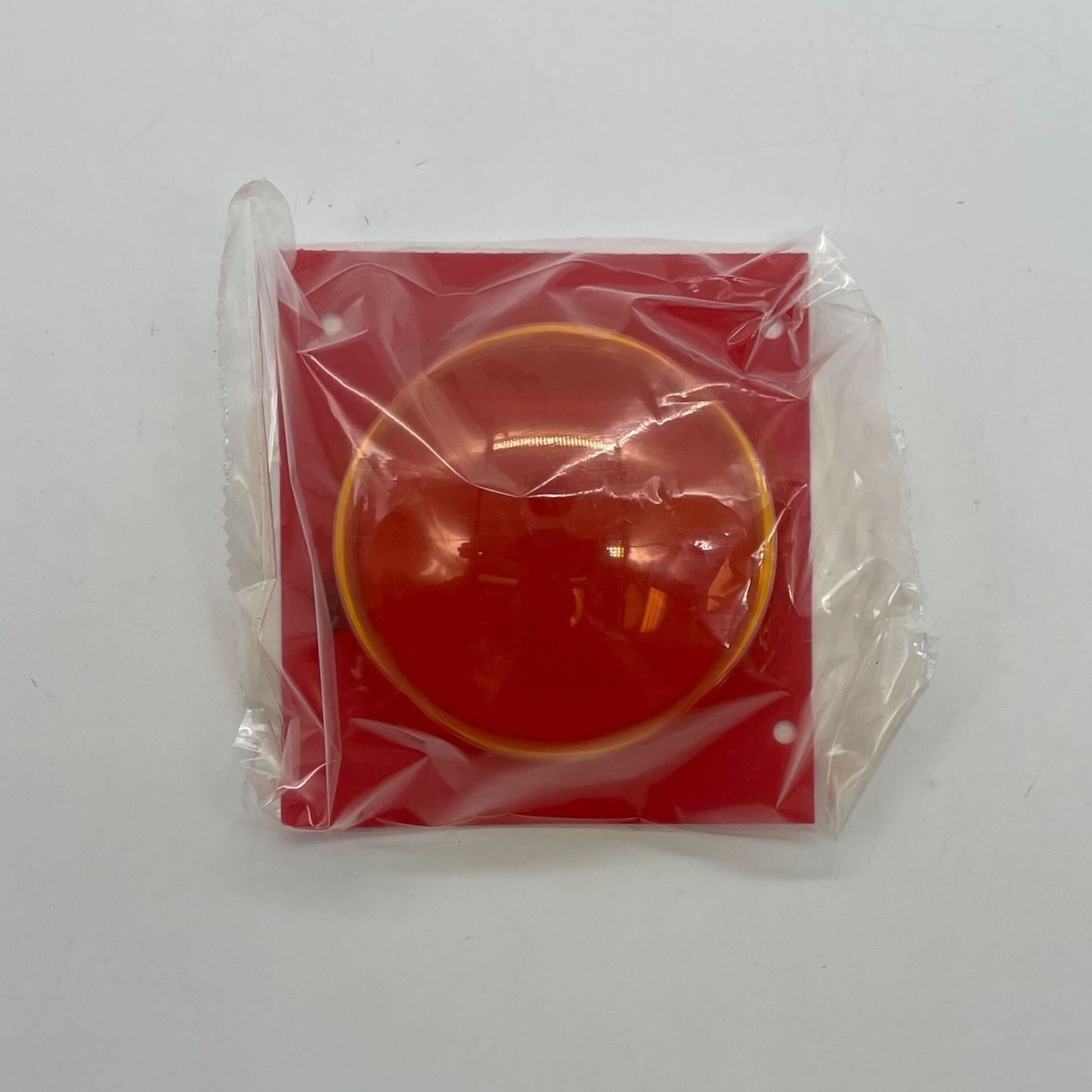 System Sensor ULC Lens-AC2 fire alarm sensor with lens, used in fire detection systems, manufactured by System Sensor Canada.