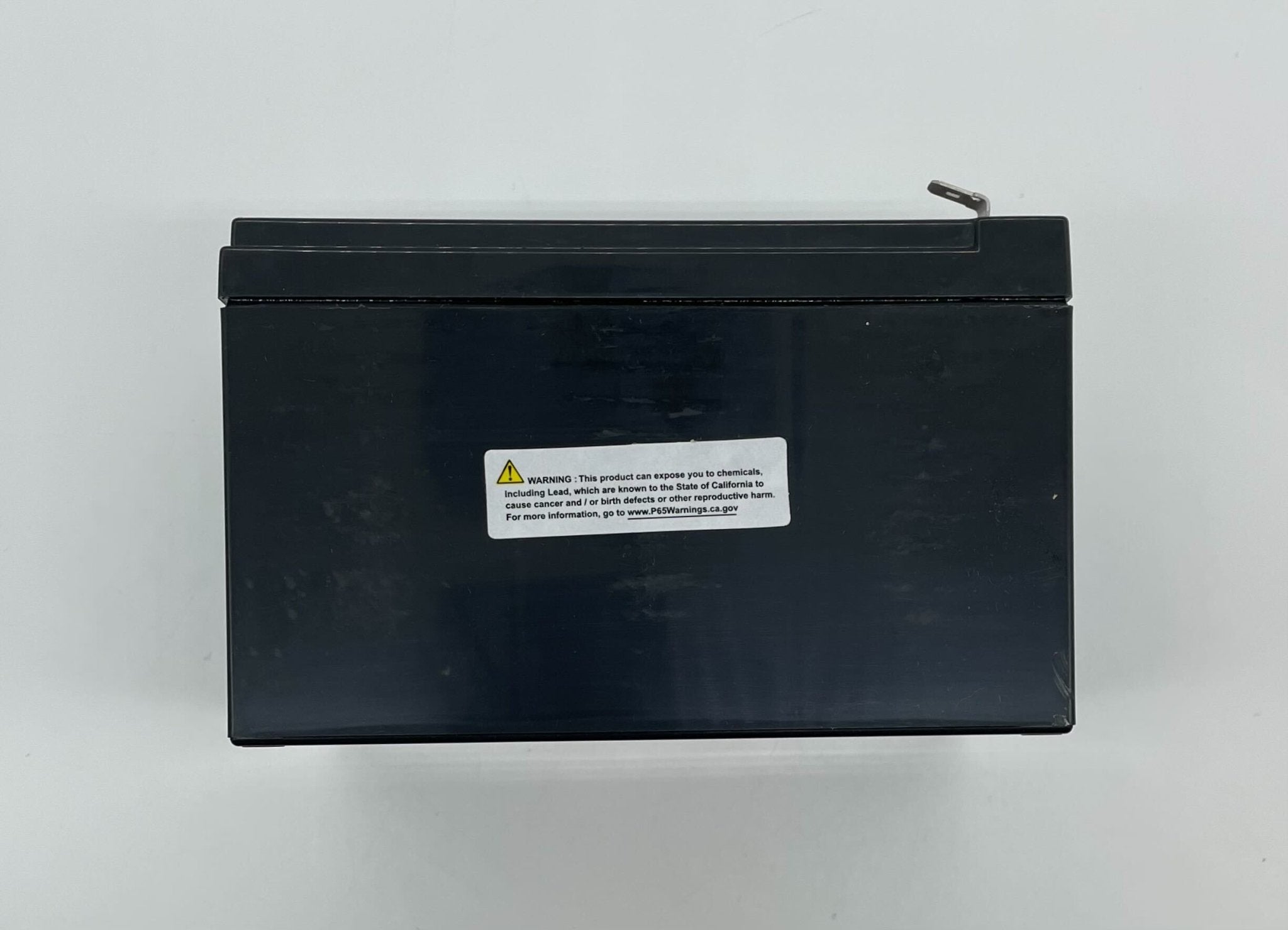 Vesda VBT-012 batteries by VESDA, compact power source with multiple cells, used in fire detection systems.