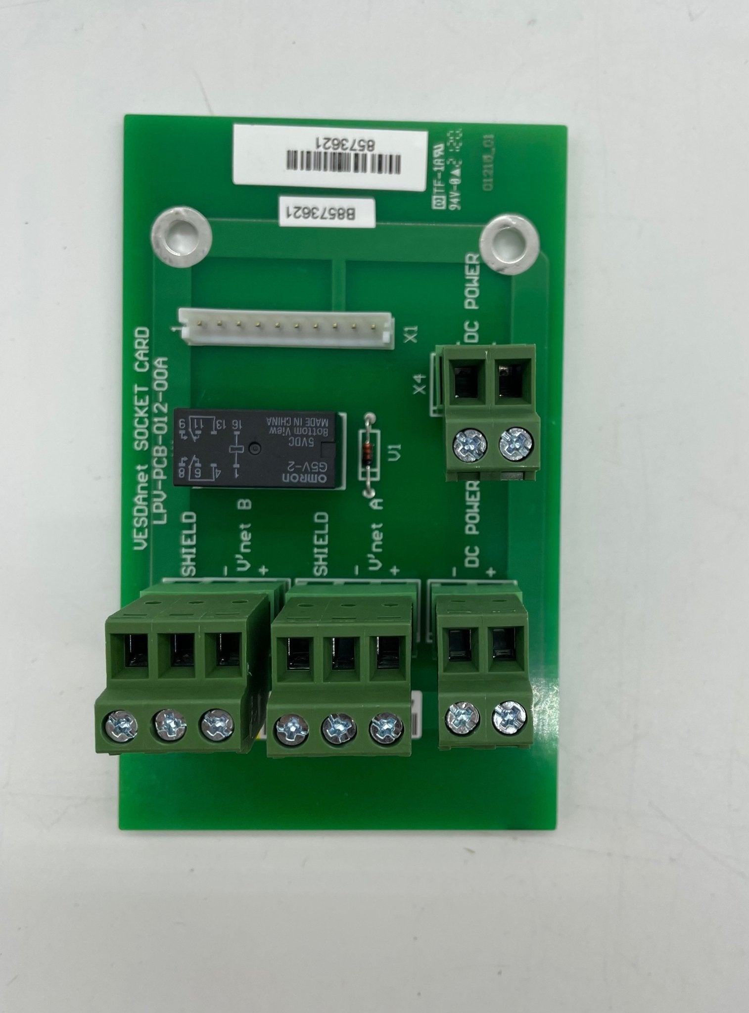 Vesda VSP-003 VESDAnet socket kit for fire alarm systems, shown with connectors and mounting components on a white background.