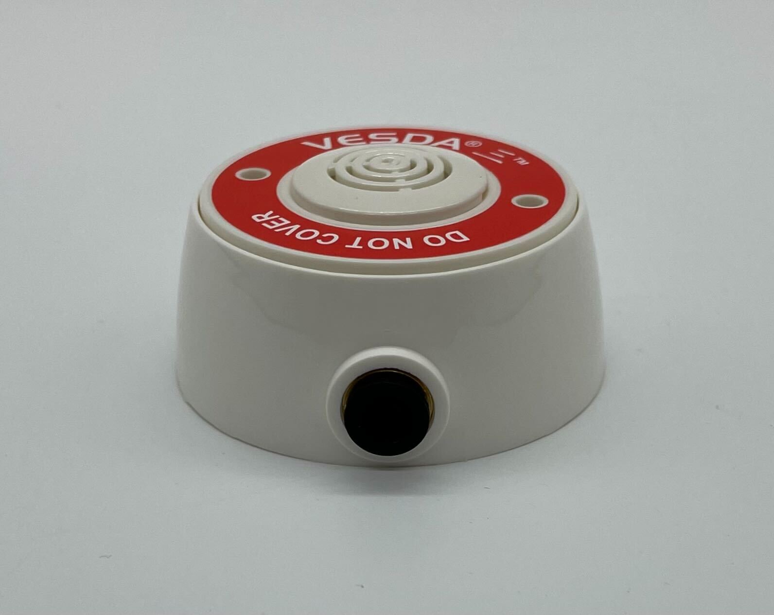 VESDA VSP-982-W22 fire alarm from VESDA, showing the control panel with display screen and sensor components.