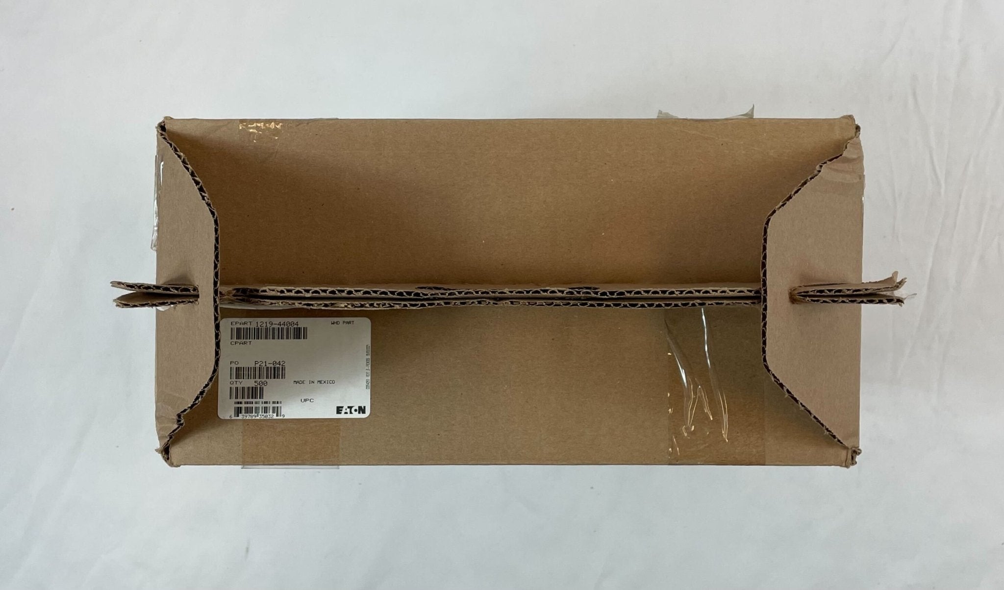 VESDA Vesda VT-TUBE-500 fire alarm detection tube installed in a building for smoke detection and safety.
