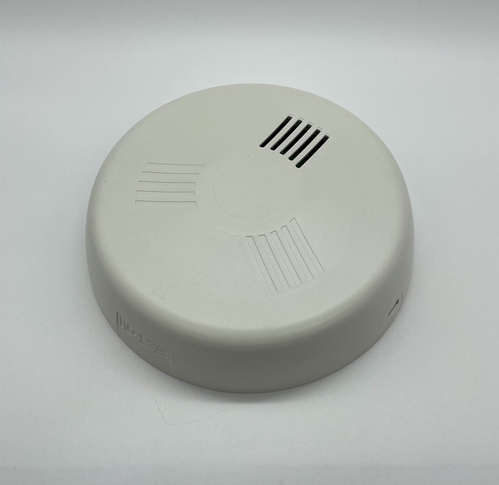 Eaton Wheelock LHNWC3 fire alarm with horn and strobe light for emergency alerting and safety in commercial buildings.