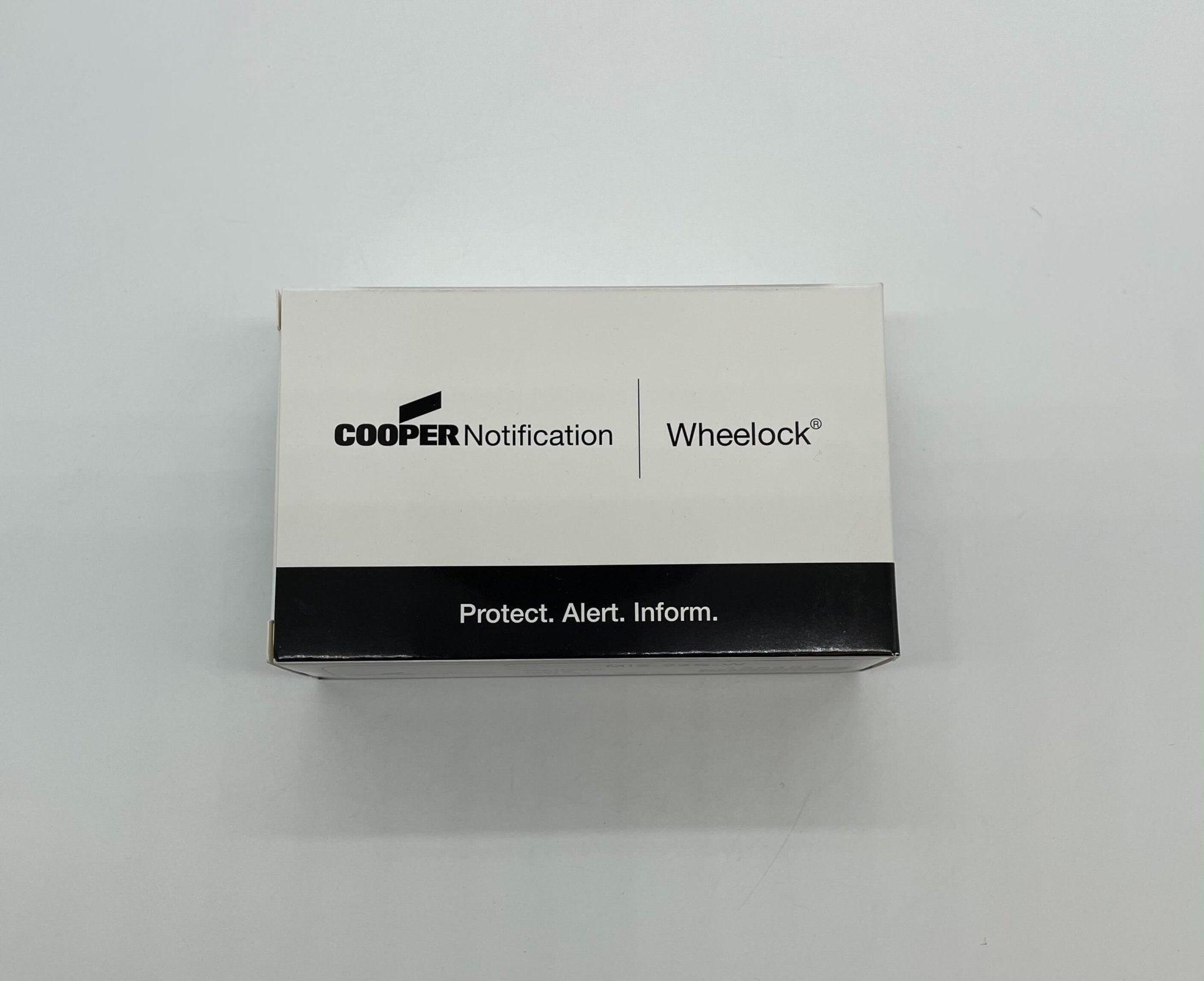 Eaton Wheelock MIZ-24S-W horn with metal mounting base, designed for industrial or emergency alert systems