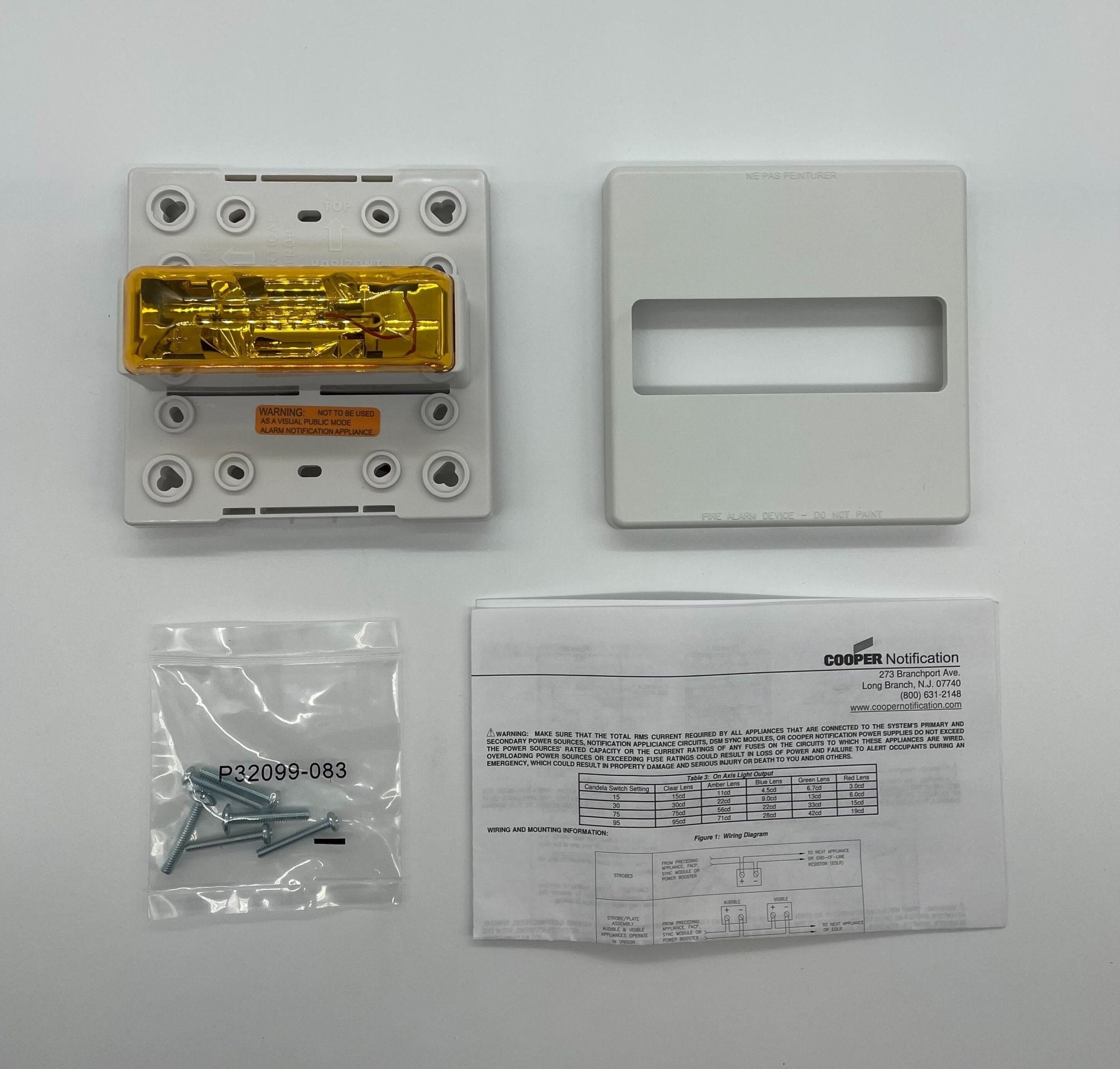 Eaton Wheelock RSSA-24MCC-NW strobe light with clear lens and mounting hardware, designed for emergency signaling.