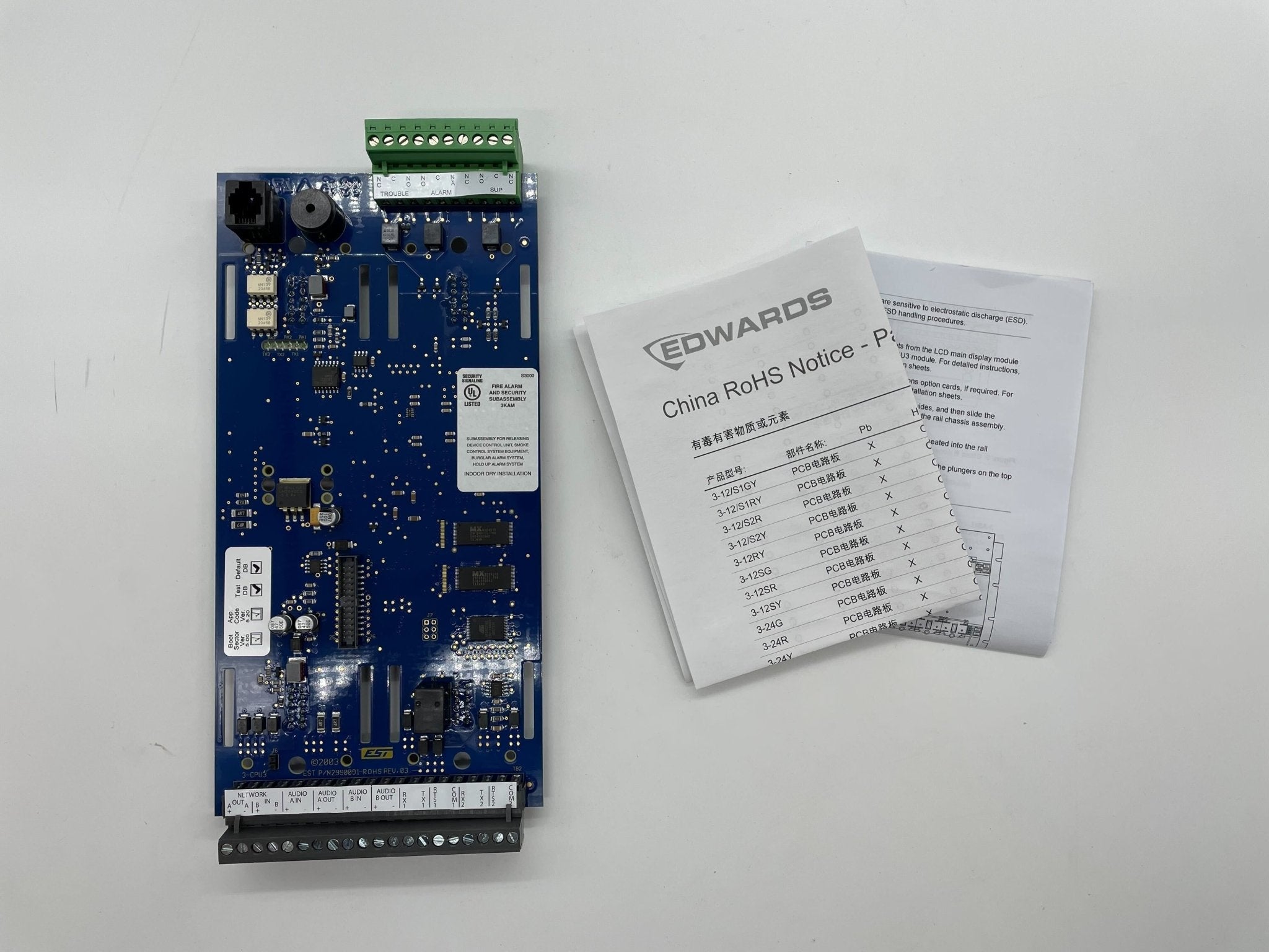 Edwards 3-CPU3 fire alarm sensor with ULC certification, mounted on a ceiling as part of a fire detection system.