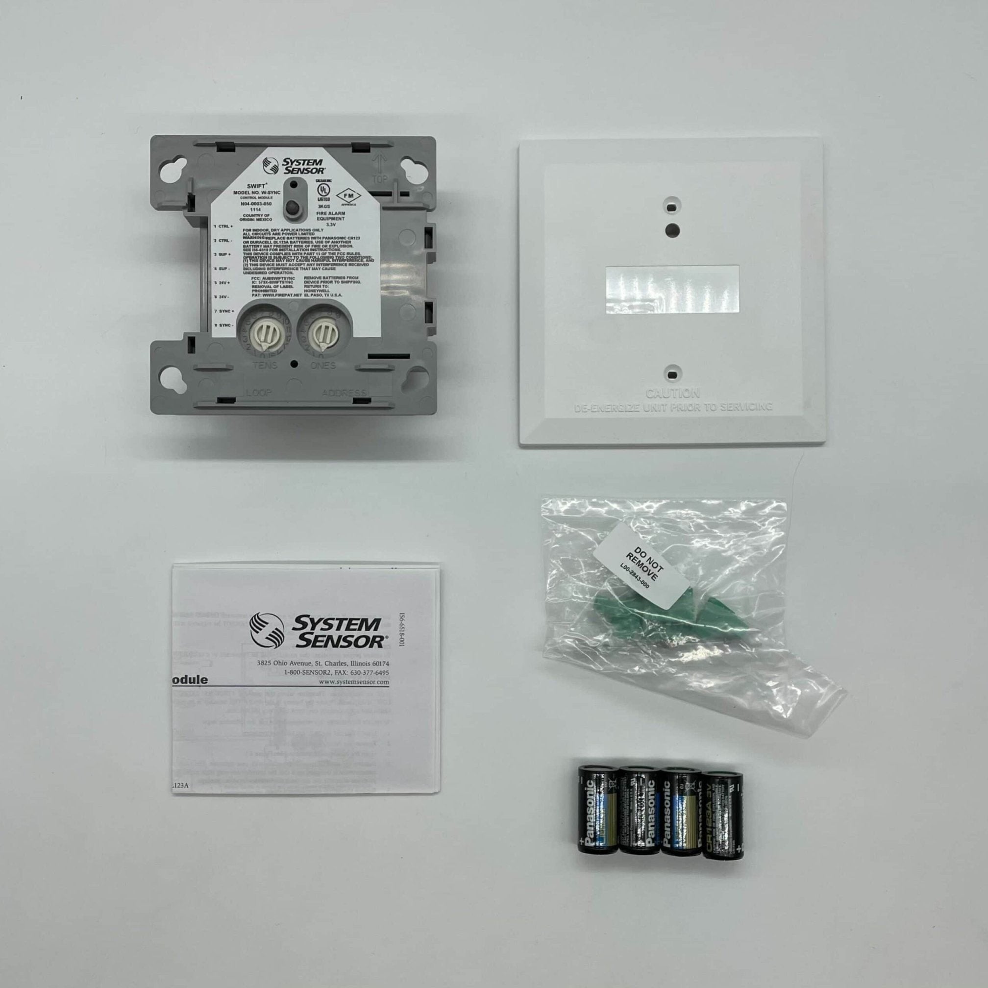 System Sensor ULC W-SYNC fire alarm with synchronized strobe and alarm features, designed for building safety.